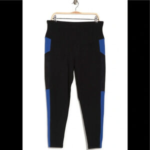 Yummie Rachel Leggings, Blue/Black, Large, NWT​